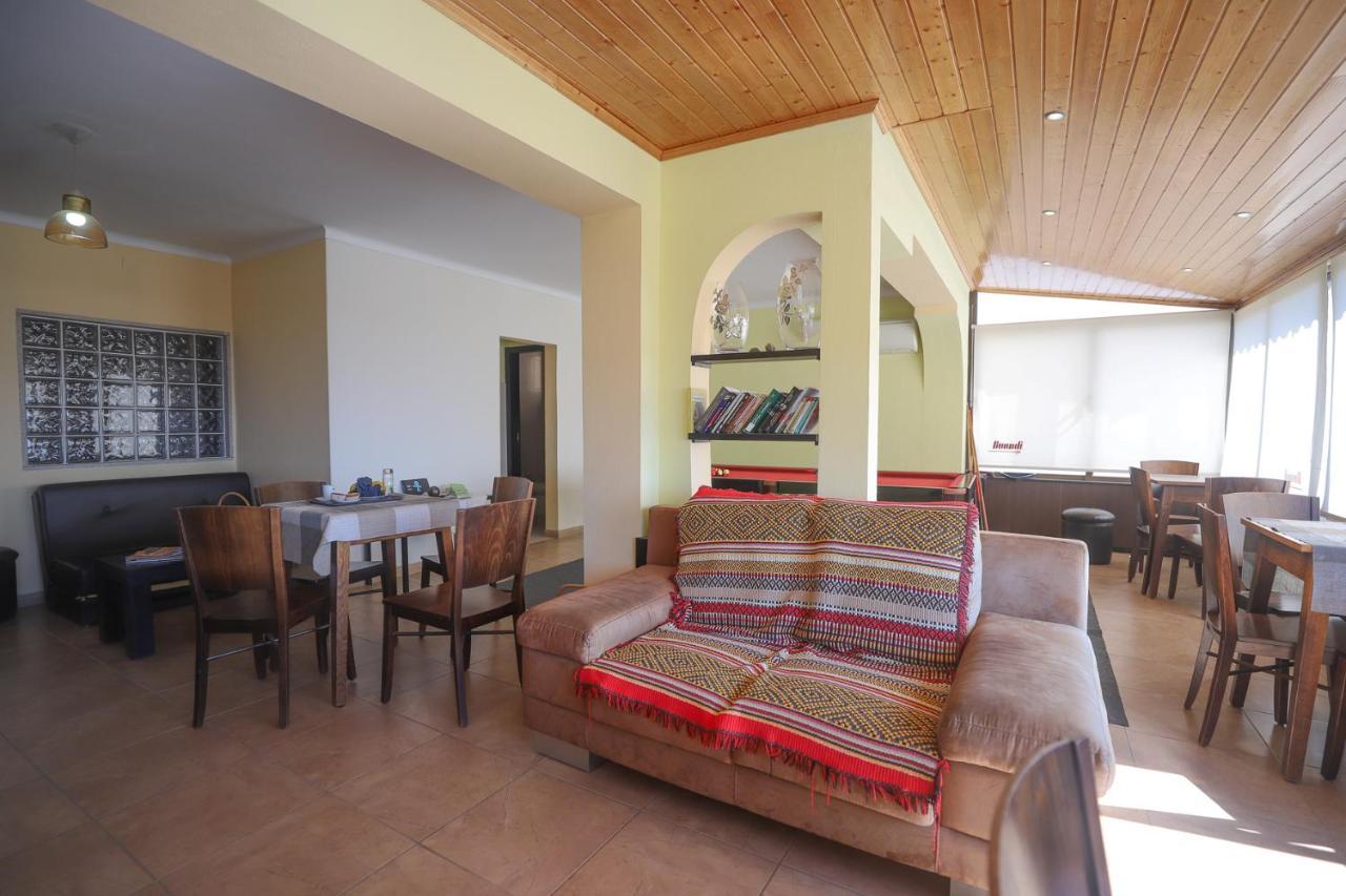 Bed and Breakfast Resedencial Centro Vimioso Zewnętrze zdjęcie